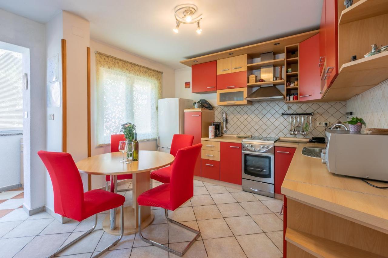 Apartments Kira 크리크베니카 외부 사진